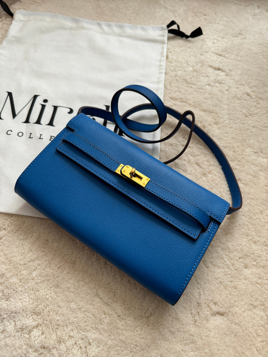 PORTEFEUILLE BLEU ROYAL OR CUIR RIGIDE