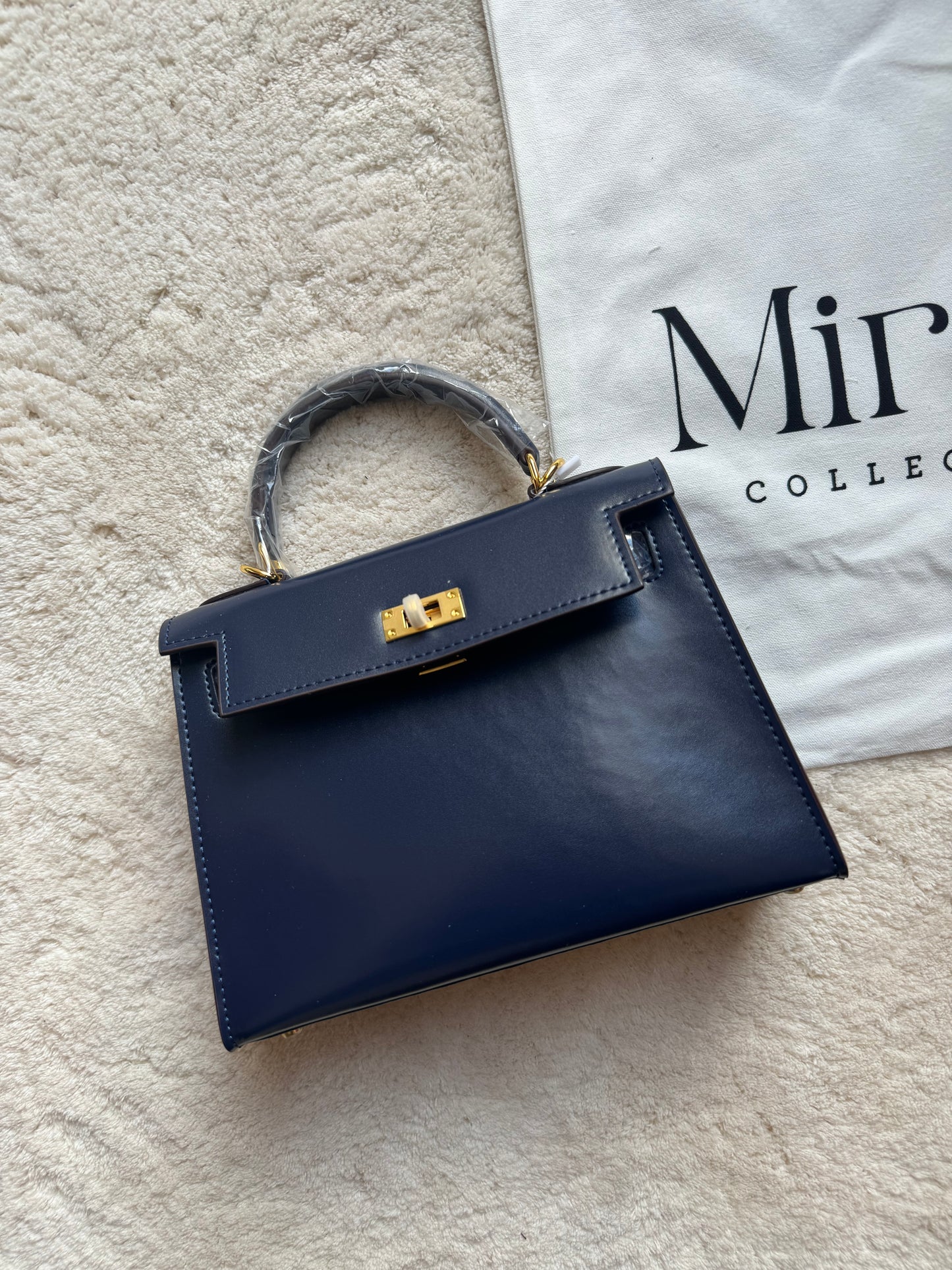 MIRAH BLEU MARINE GLOSSY 22 OR PROMO